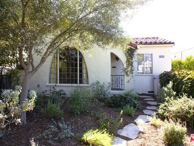 4070 Garden Ave, Los Angeles, CA, 90039