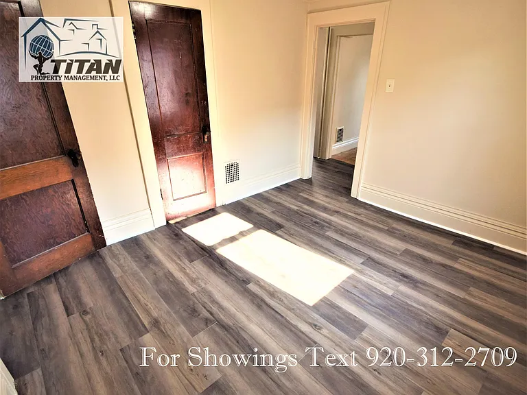 170 E Cotton St #2 — Photo 2