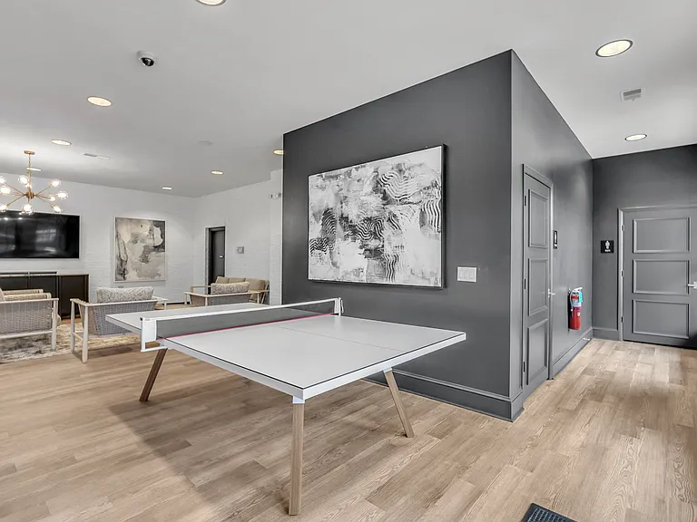 27 Station Ct — Photo 4