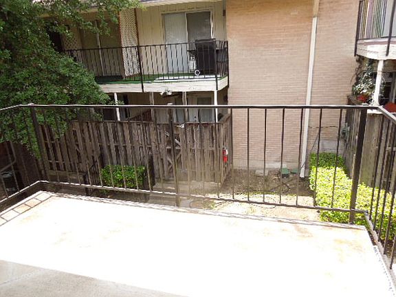 5th image of 15923 Coolwood Dr #2060