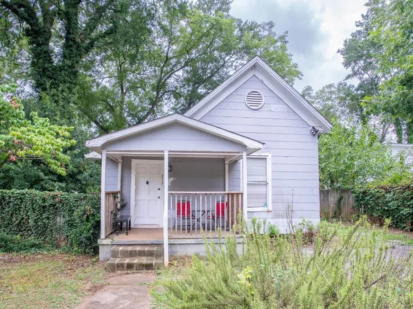 213 Colonial Ave, Greenville, SC 29611