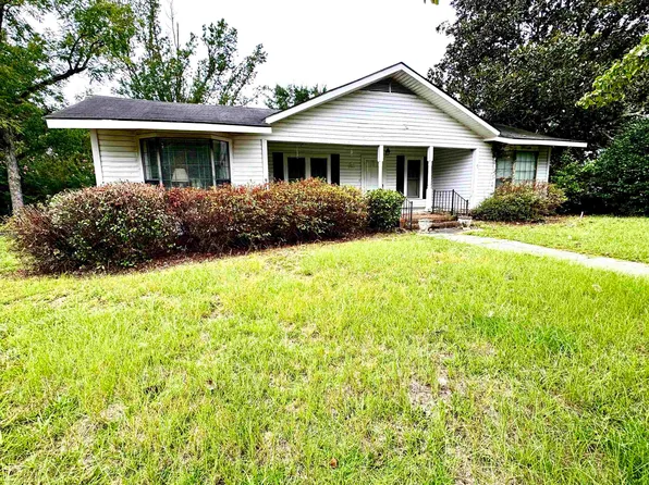 9541 W Emmett Ave, Brantley, AL 36009