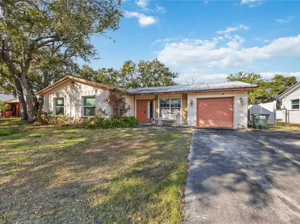 2902 42nd St W, Bradenton, FL 34205