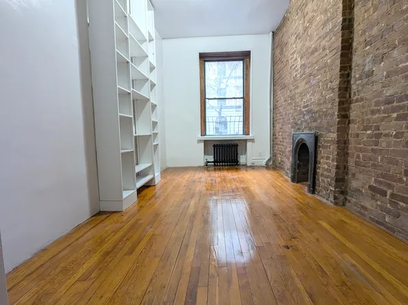 57 West 105th Street image 1 of 8