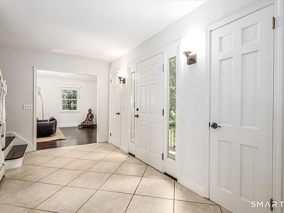 2nd image of 12 Saddle Ridge Road