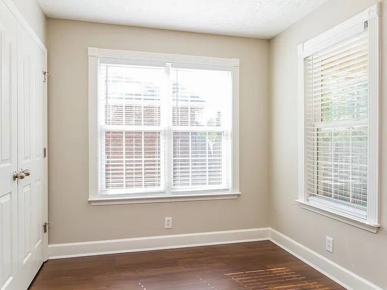 2745 Portside Ct — Photo 5