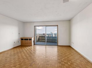 400 Groveland Ave APT 1912, Minneapolis, MN 55403
