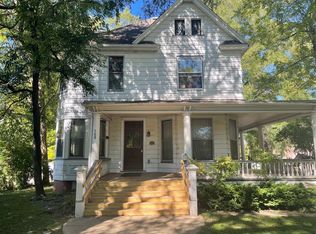 508 W Elm St #25B3115F8, Urbana, IL 61801