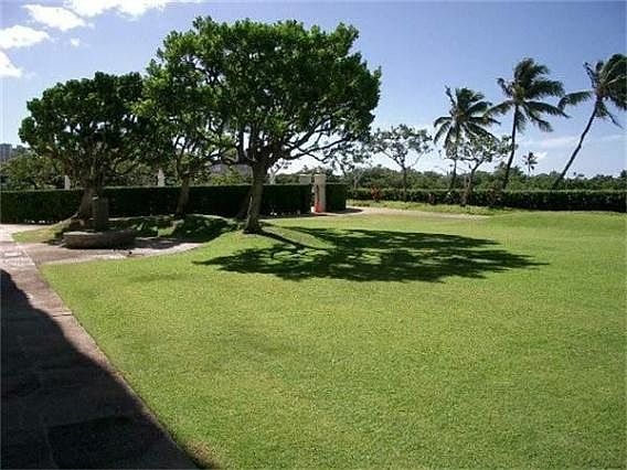 Beautifully maintained garden level.