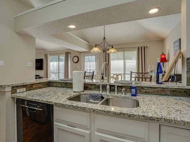 3808 Beaumont Ln — Photo 29