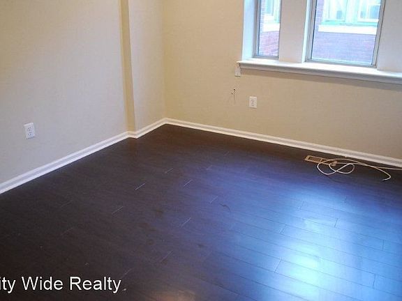 4th image of 4712 Chestnut St #3712537
