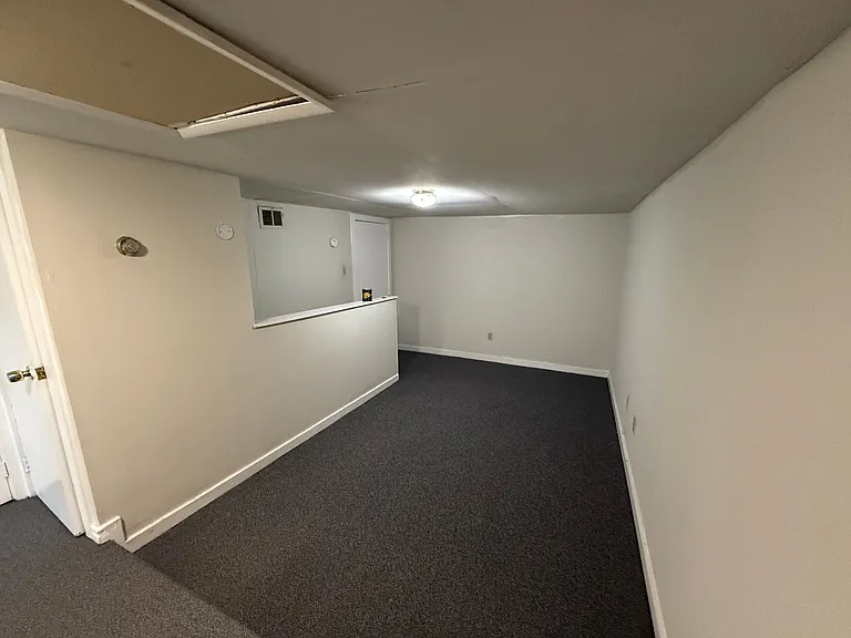 376 Park Ave — Photo 34