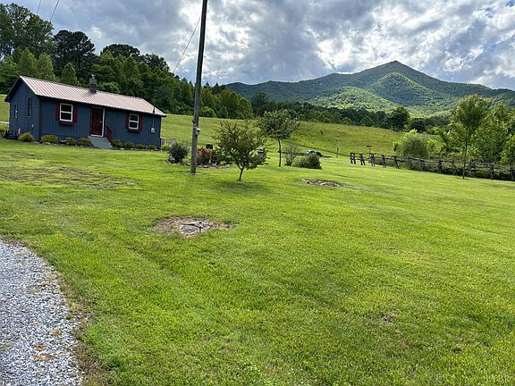 2nd image of 7392 Peaks Rd