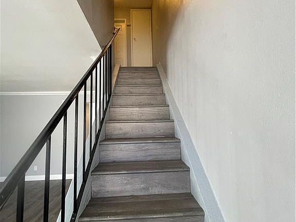 5th image of 12836 12th St
