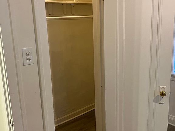 4th image of 7042 S Michigan Ave #1G