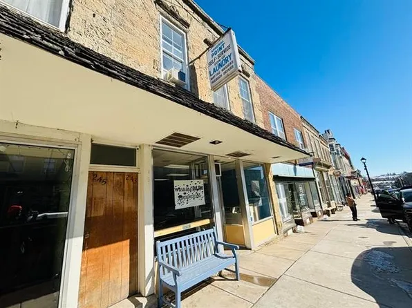 243 High St, Mineral Pt, WI 53565