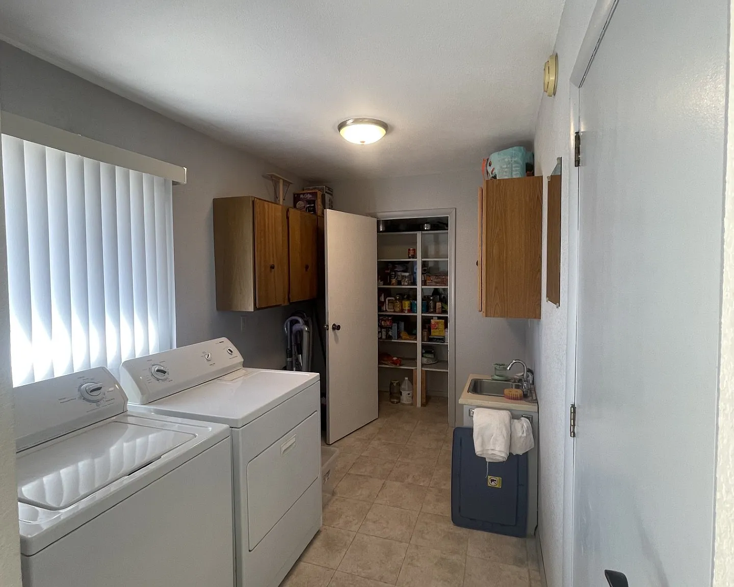2355 Hill Ct — Photo 1