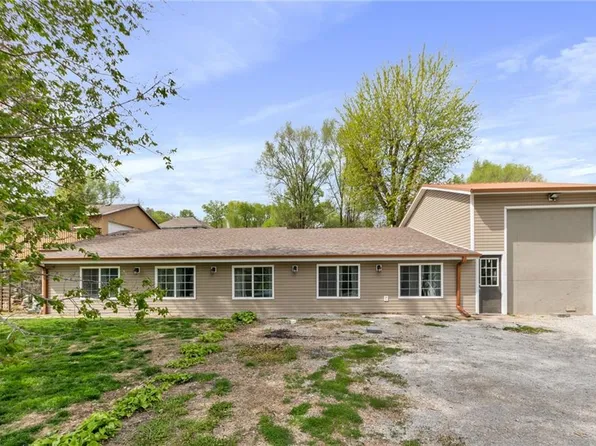 709 Valley St, Rushville, MO 64484