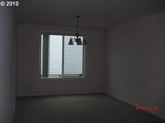 9584 SE Parkwood Way — Photo 10