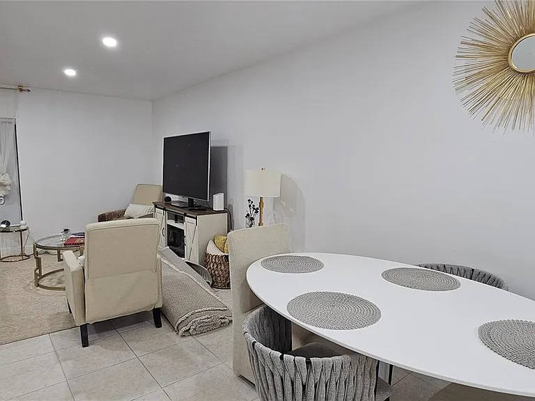 1845 NW 4th Ave #17 — Photo 14