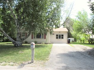 403 Northgate Dr, Saint Joseph, IL