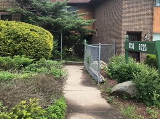 6222 W Port Ave, Milwaukee, WI 53223