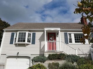 8 Hayes Rd, Salem, MA 01970