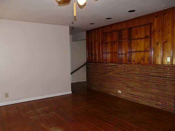 4th image of 108 McNickle Dr