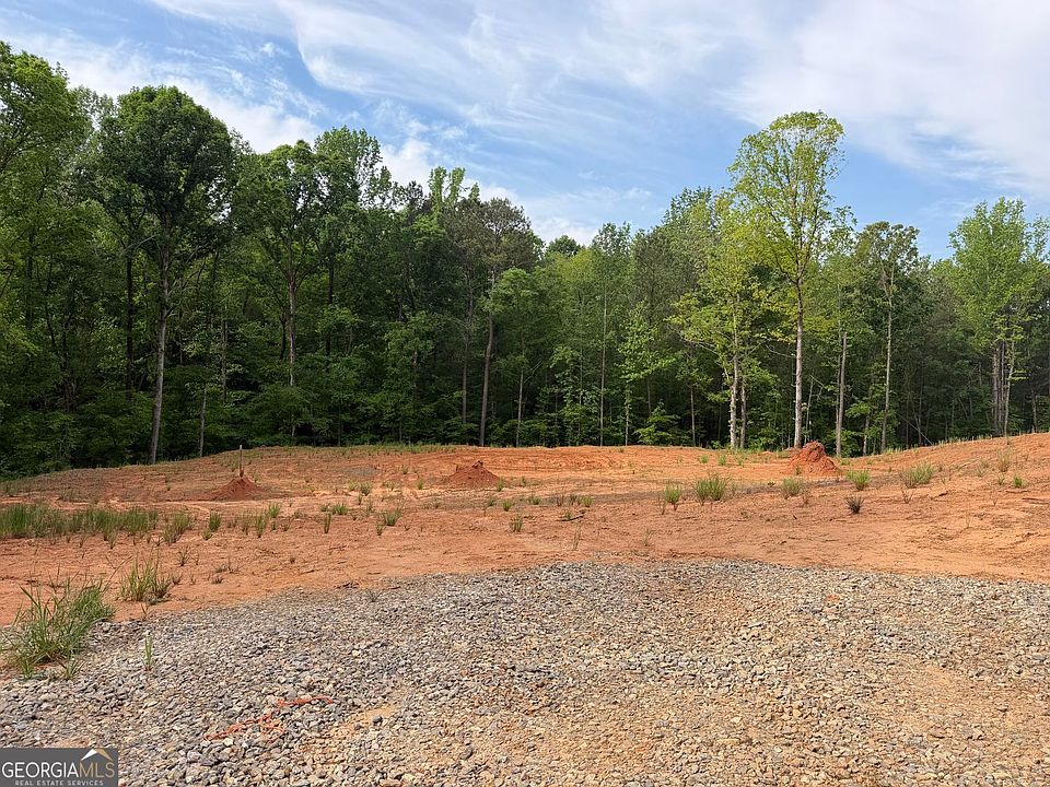 1st image of 1476 English Rd
