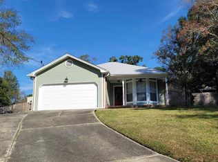 4559 Tradewinds Dr, Pensacola, FL 32514