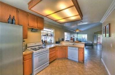 4th image of 505 Hemphill Dr