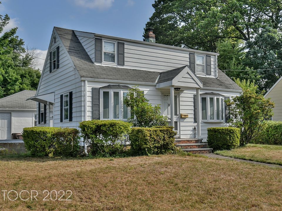 1st image of 61 Sherman Ave