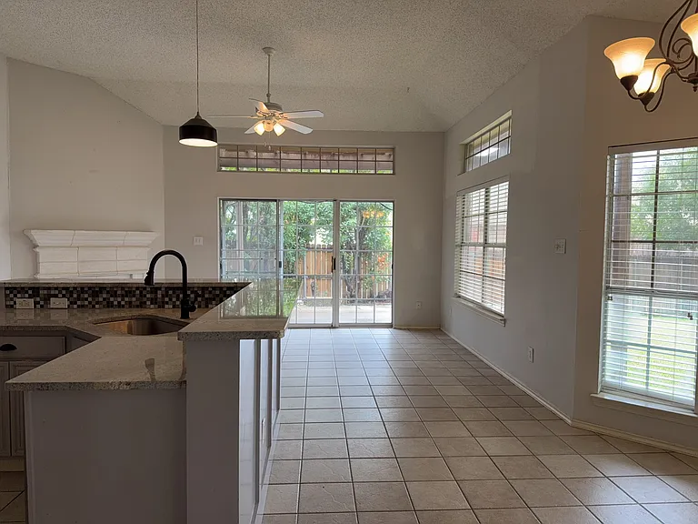 9701 Concord Dr — Photo 4