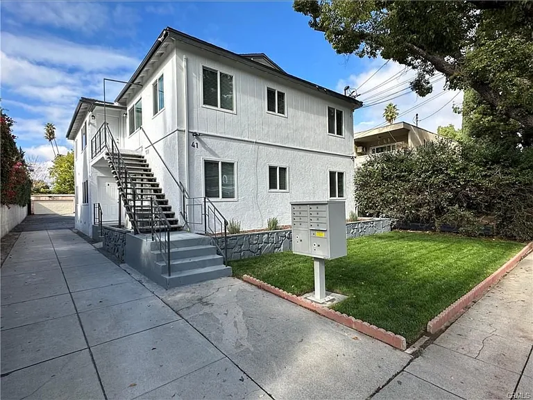 41 N Sierra Bonita Ave #D — Photo 10