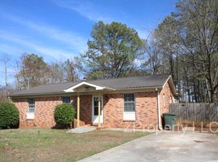 4000 Offutt Ct NW, Huntsville, AL 35810