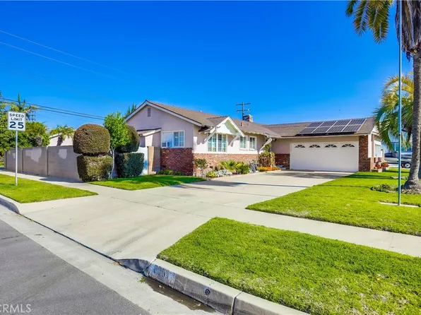 8801 Joyzelle Dr, Garden Grove, CA 92841