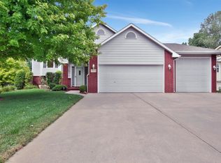 3117 N Steven St, Augusta, KS 67010