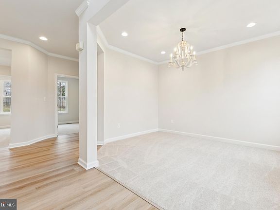 2nd image of 5425 Quaint Dr