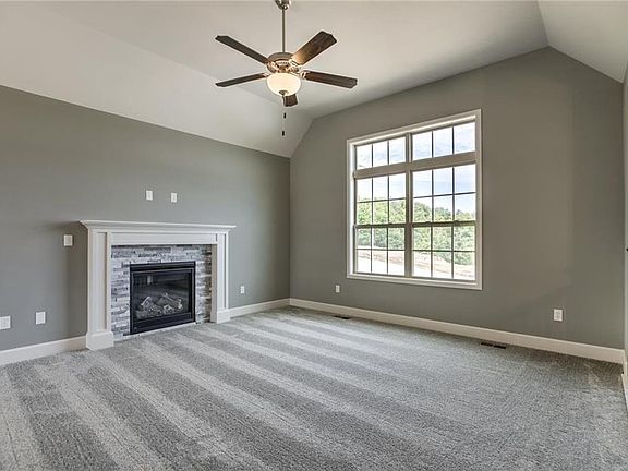 4th image of 4523 NE 67th Ter