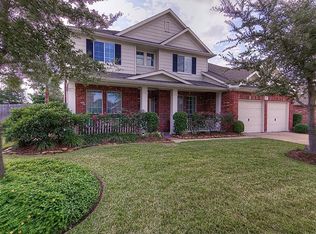 17619 Riata Manor Ln, Cypress, TX 77433