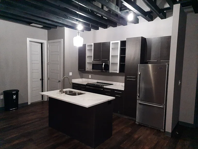901 9th St #LOFT C — Photo 7