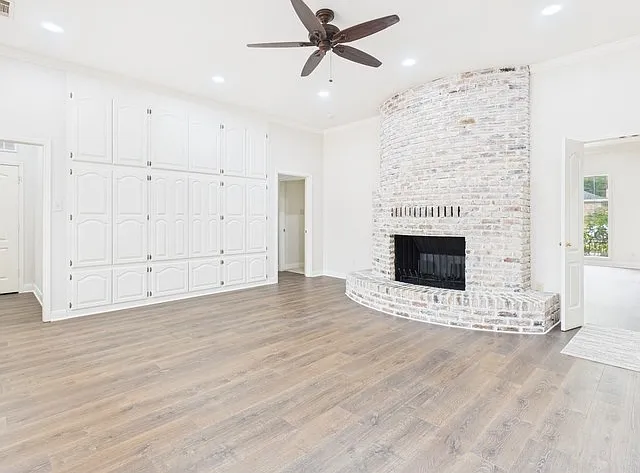 1178 Oval Dr — Photo 11