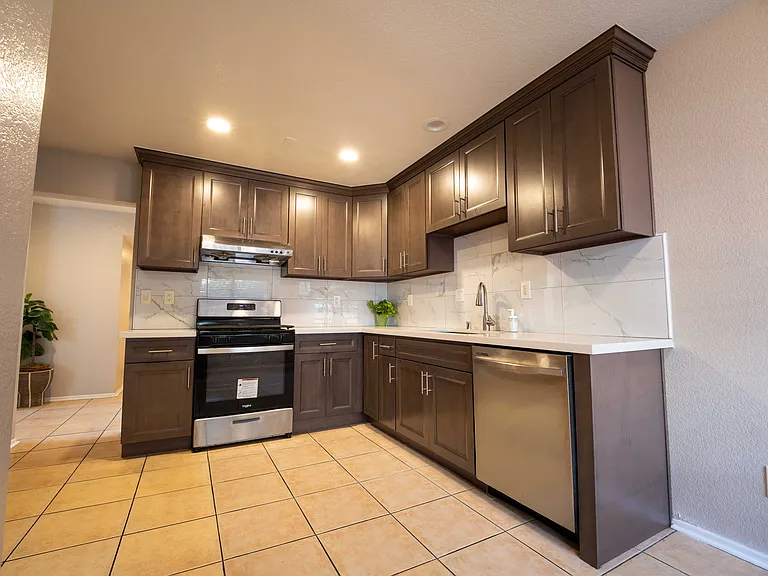 3625 Meadowlark St — Photo 13