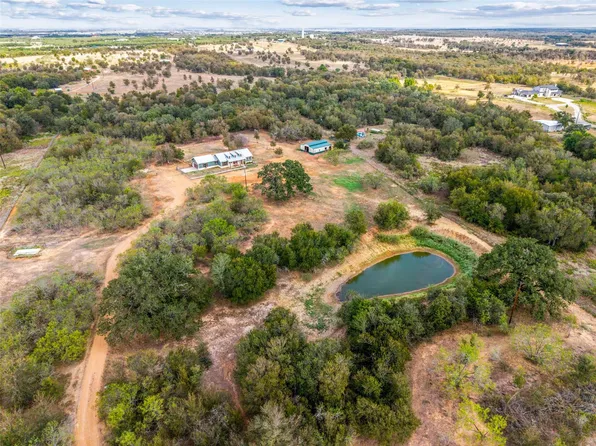 301 County Road 491, Coupland, TX 78621