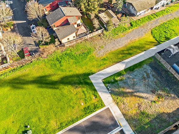 3rd image of Piper Ln Lot 3