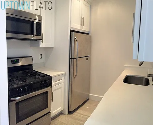 Rented by Uptown Flats LLC | media 14