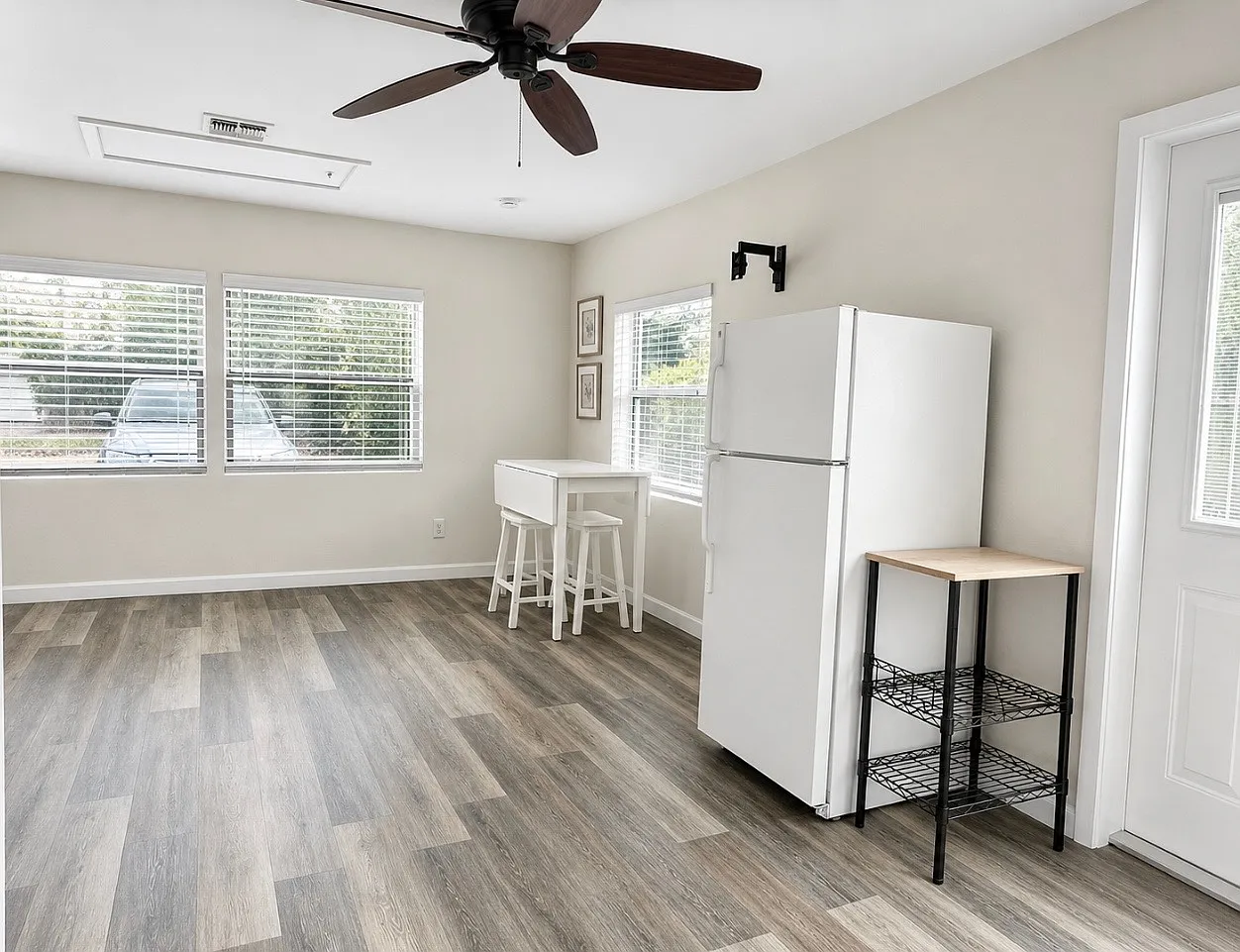1 bed, 500 sqft, $1,500 — Photo 3
