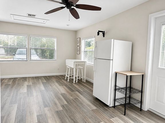 3rd image of 1171 Rordon Ave #1