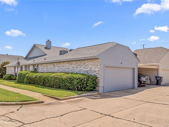 3rd image of 5005 Longstreet Pl Unit 68