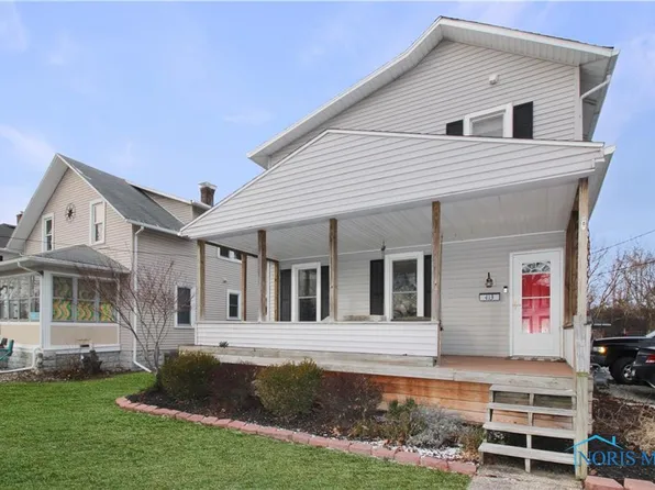 413 E 4th St, Pt Clinton, OH 43452